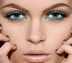 Usar maquillaje y lentillas Usar maquillaje y lentillas
