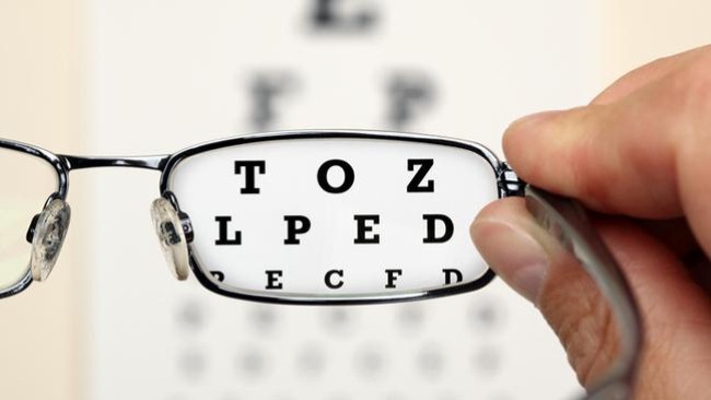 ¿En qué casos si se puede hacer uso de las gafas para leer de farmacia?