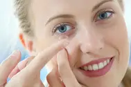 ¿Usar Lentes de Contacto Daña la Visión? ¿Mito o verdad?