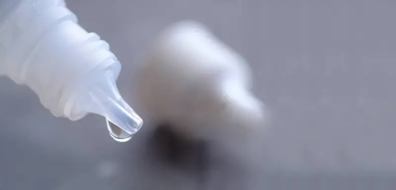 Diferentes tipos de gotas oculares y cuál usar